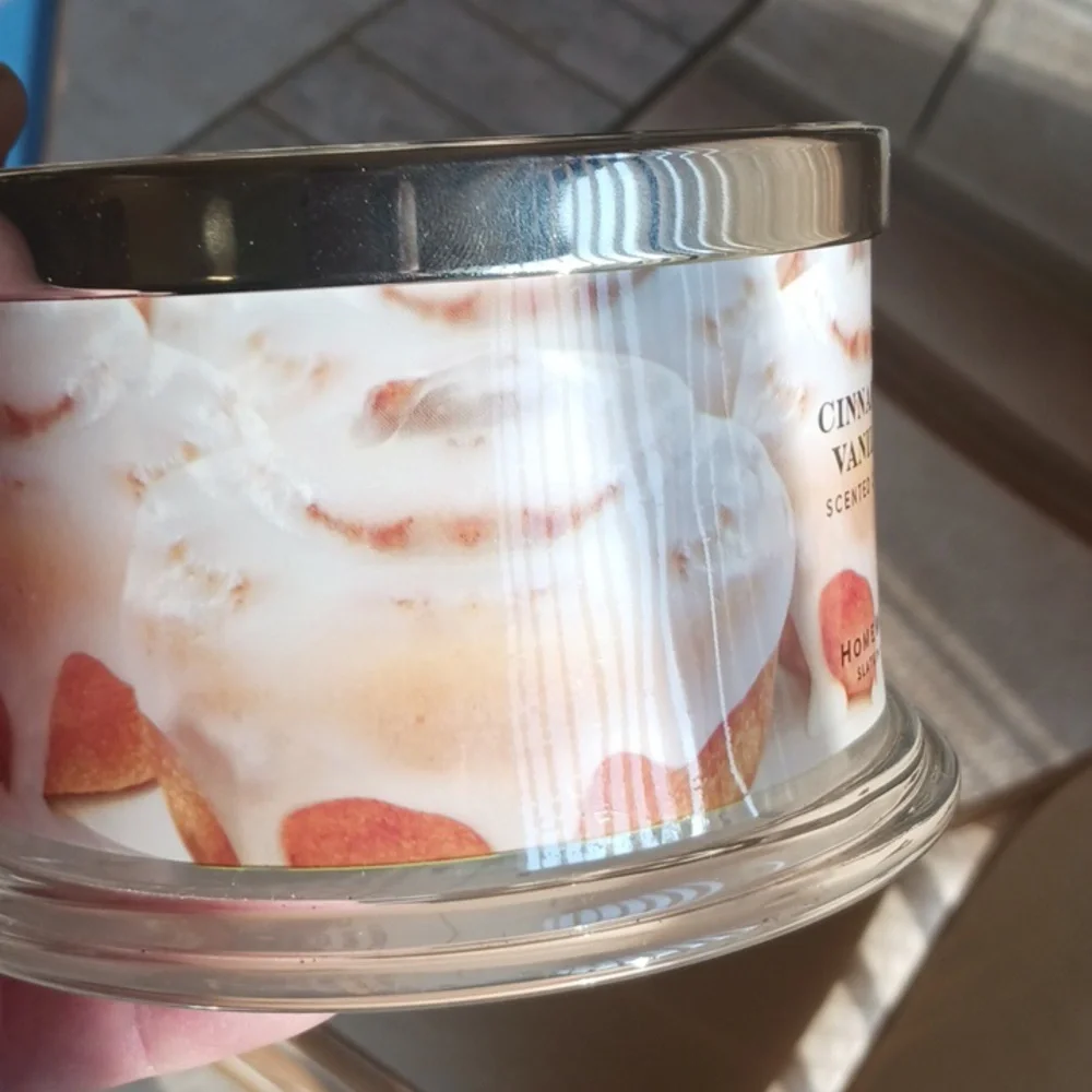 Candles Homeworx by slatkin cinnamon- vanilla, 4 wick, "Brand New" set of 2 - Picture 6 of 11